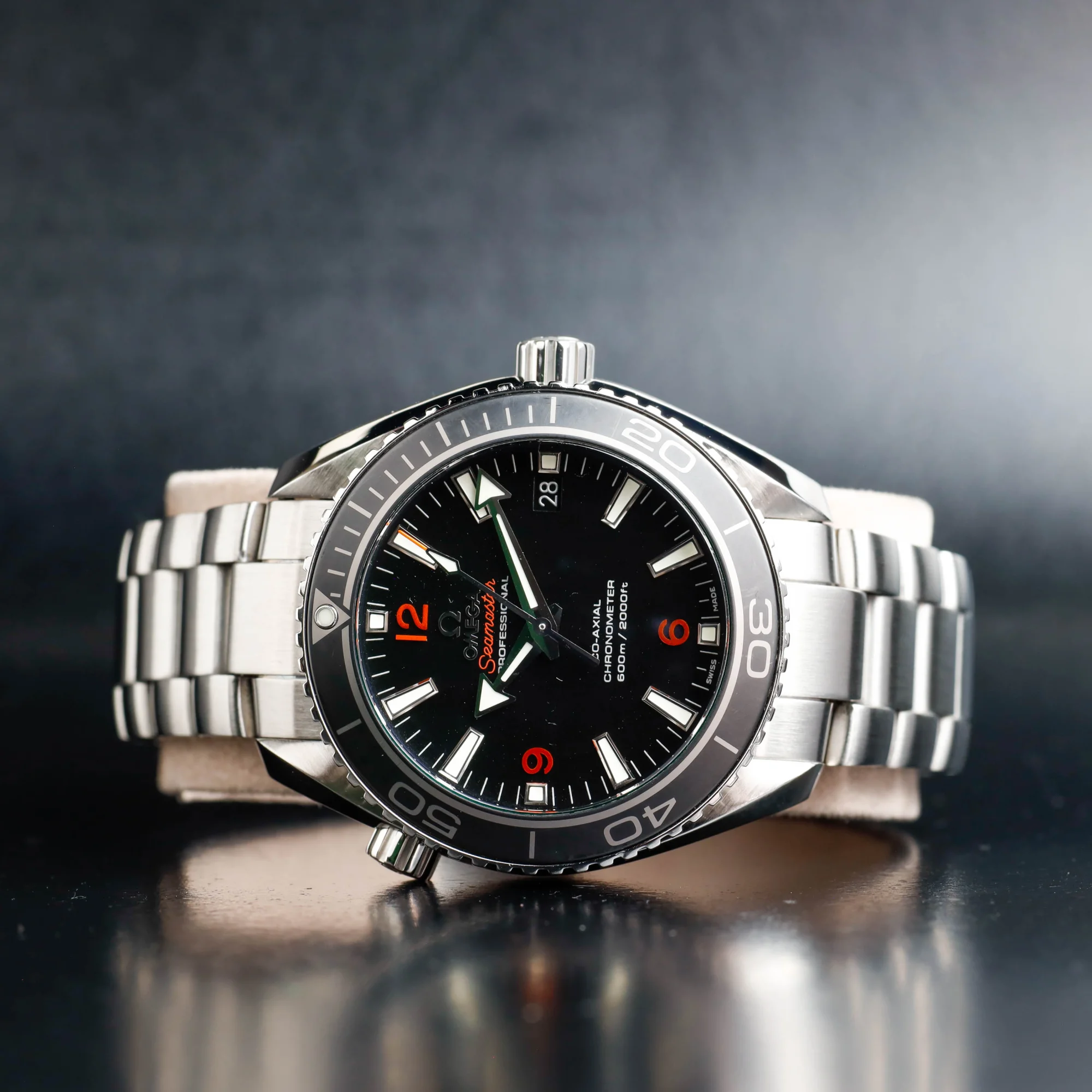Omega Seamaster Planet Ocean acciaio 2