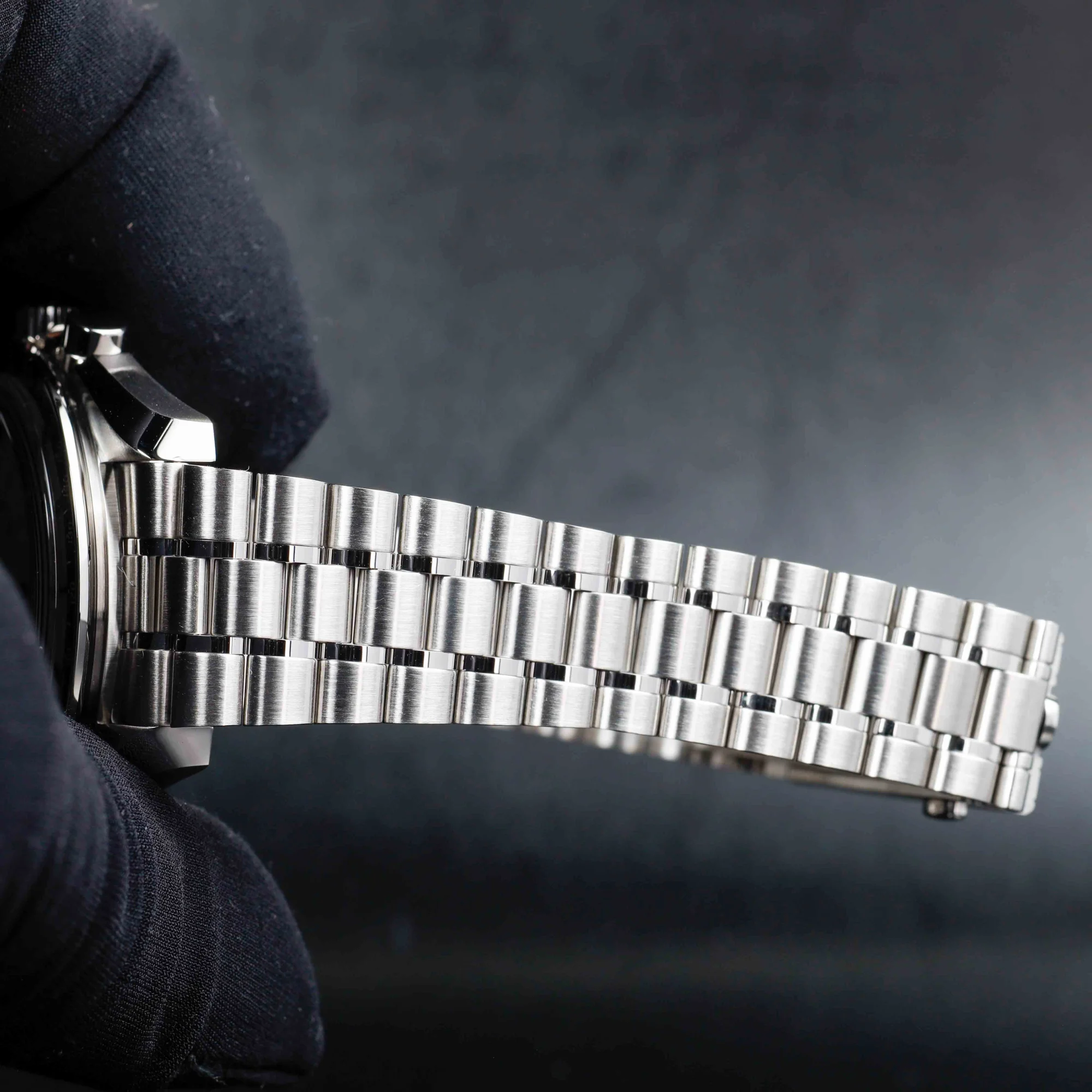 Omega Speedmaster Professional Moonwatch steel 9