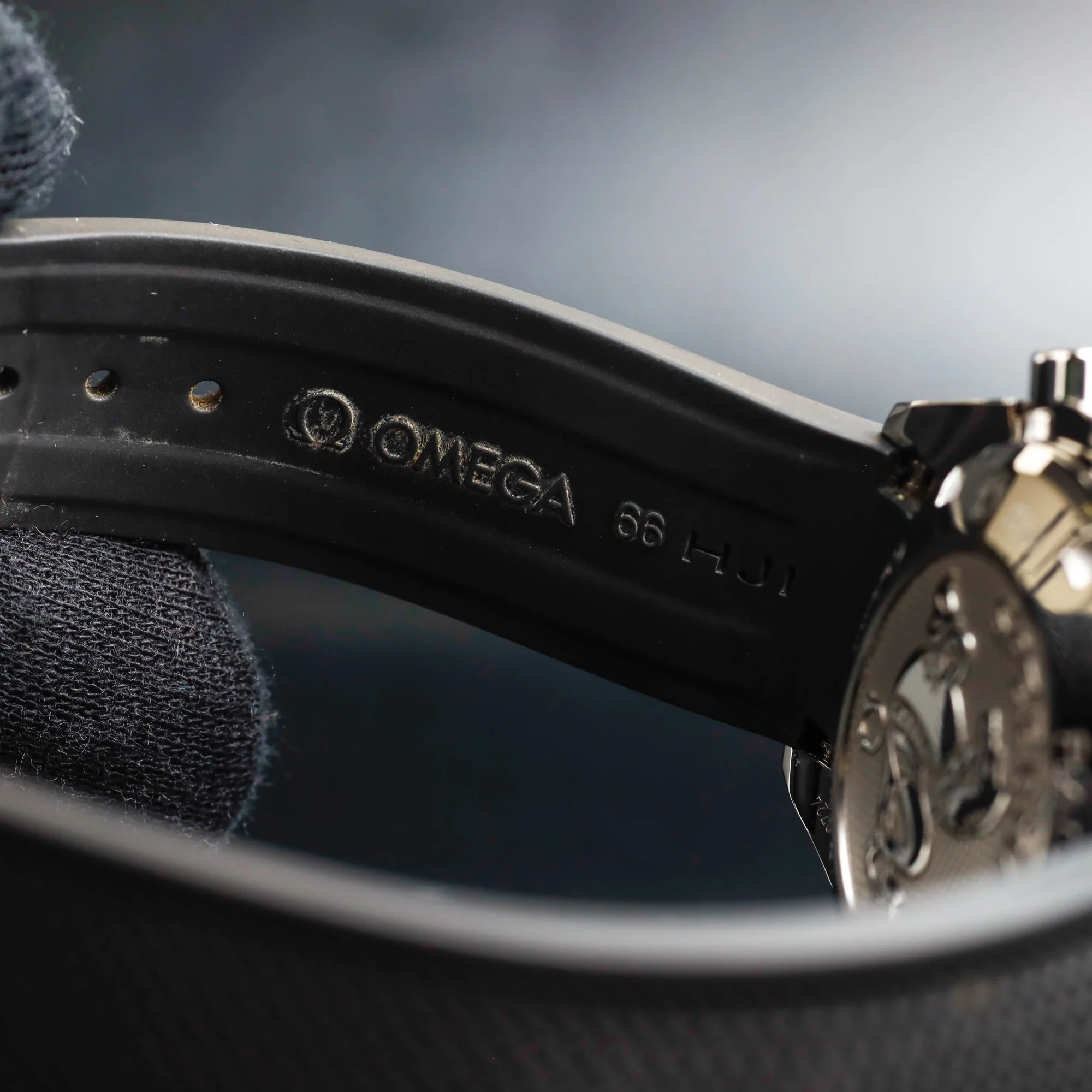 Omega Speedmaster Racing steel 11
