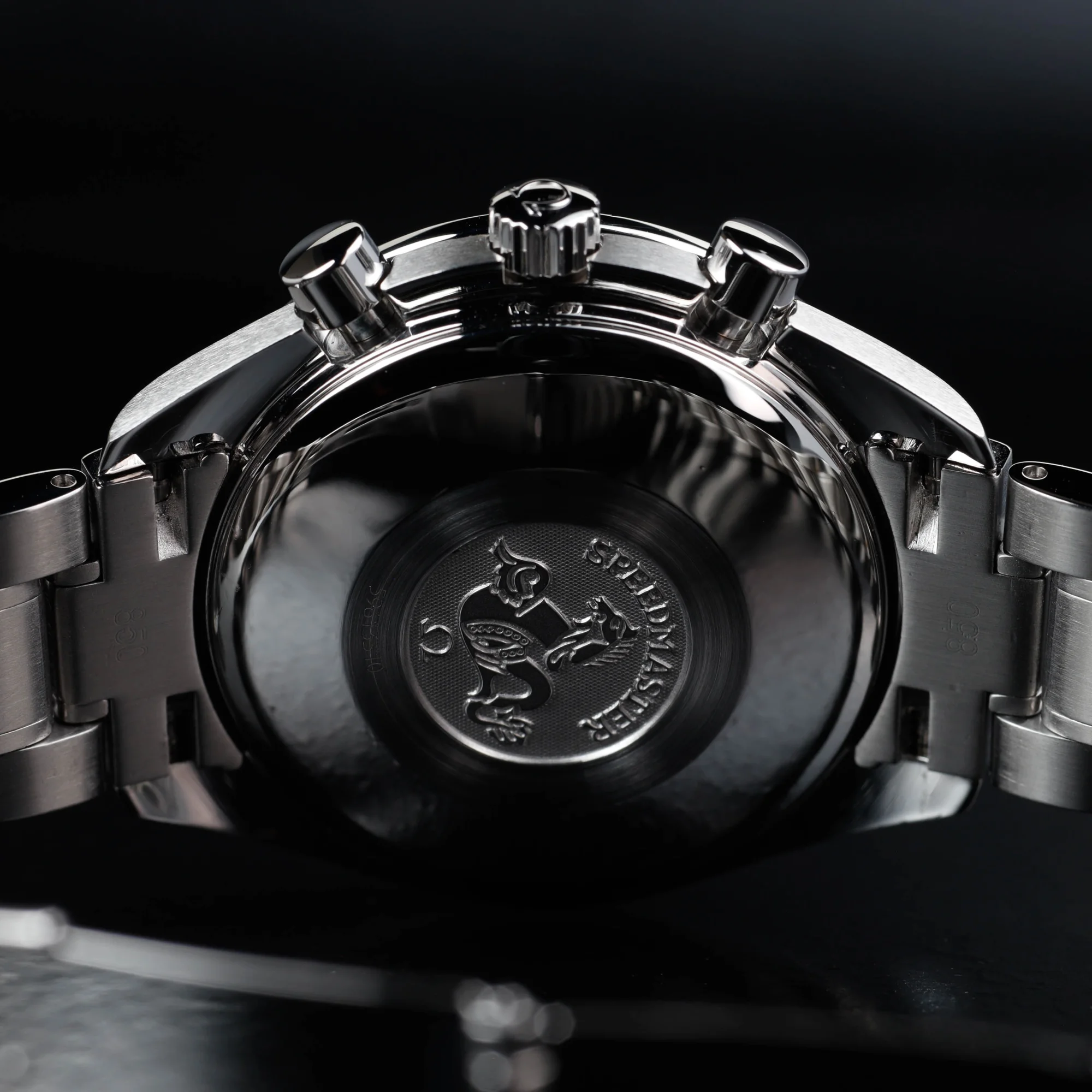 Omega Speedmaster Date steel 11