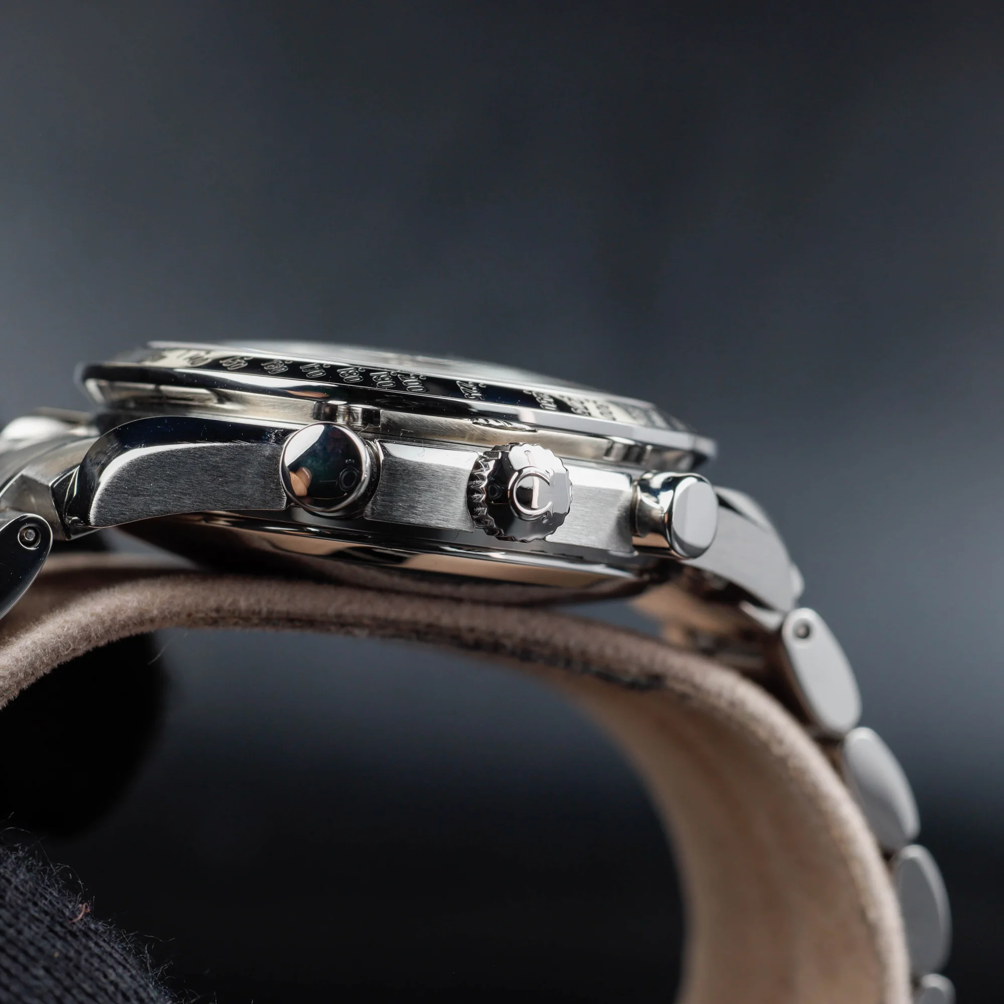 Omega Speedmaster Day Date steel 7