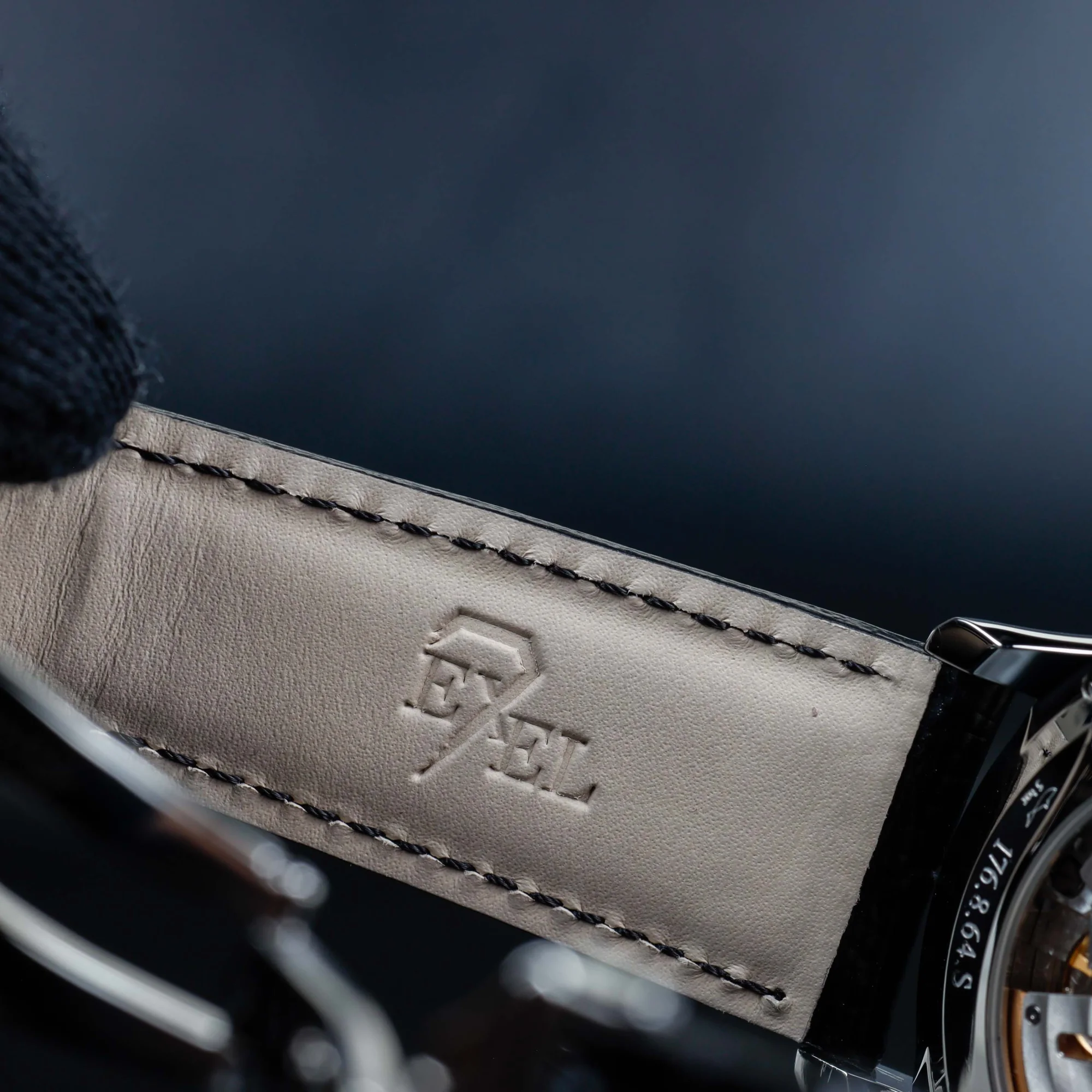 Jaeger-LeCoultre Master Ultra Thin Moon acier 11