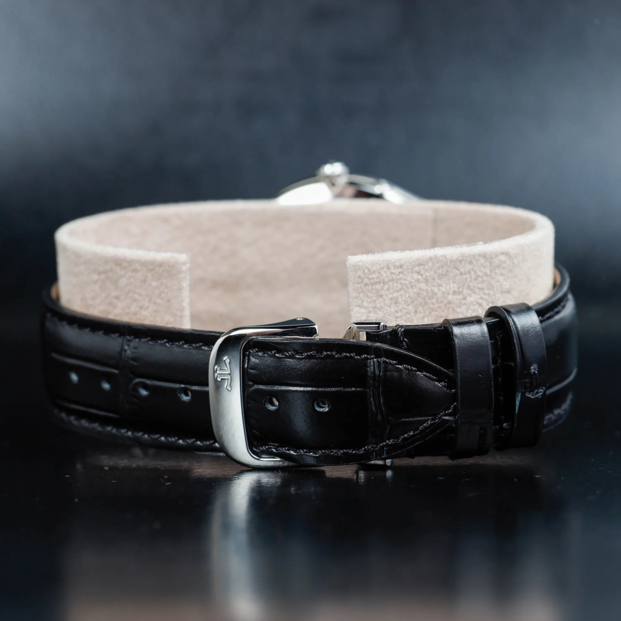 Jaeger-LeCoultre Master Ultra Thin Power Reserve steel 4
