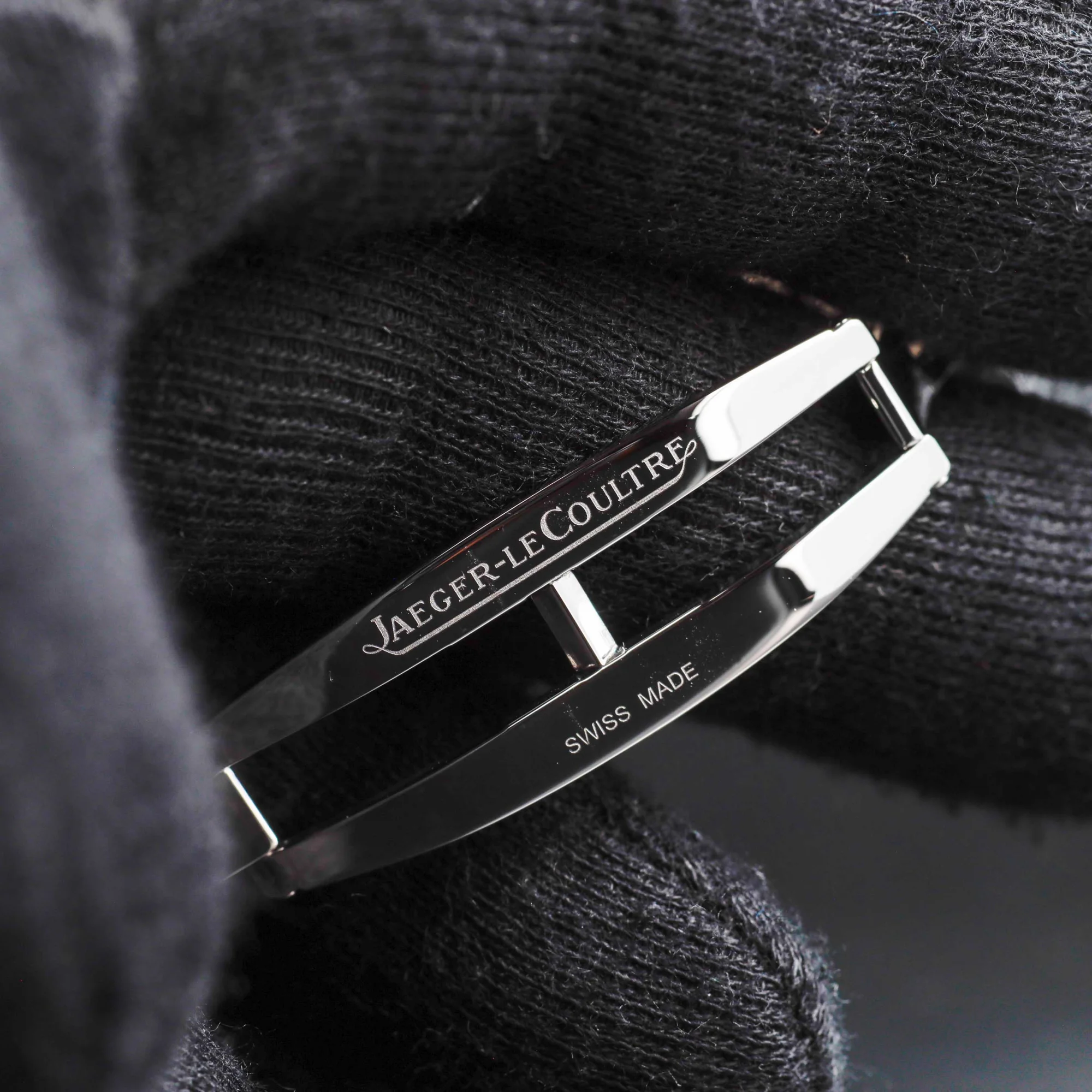 Jaeger-LeCoultre Master Ultra Thin Power Reserve steel 11