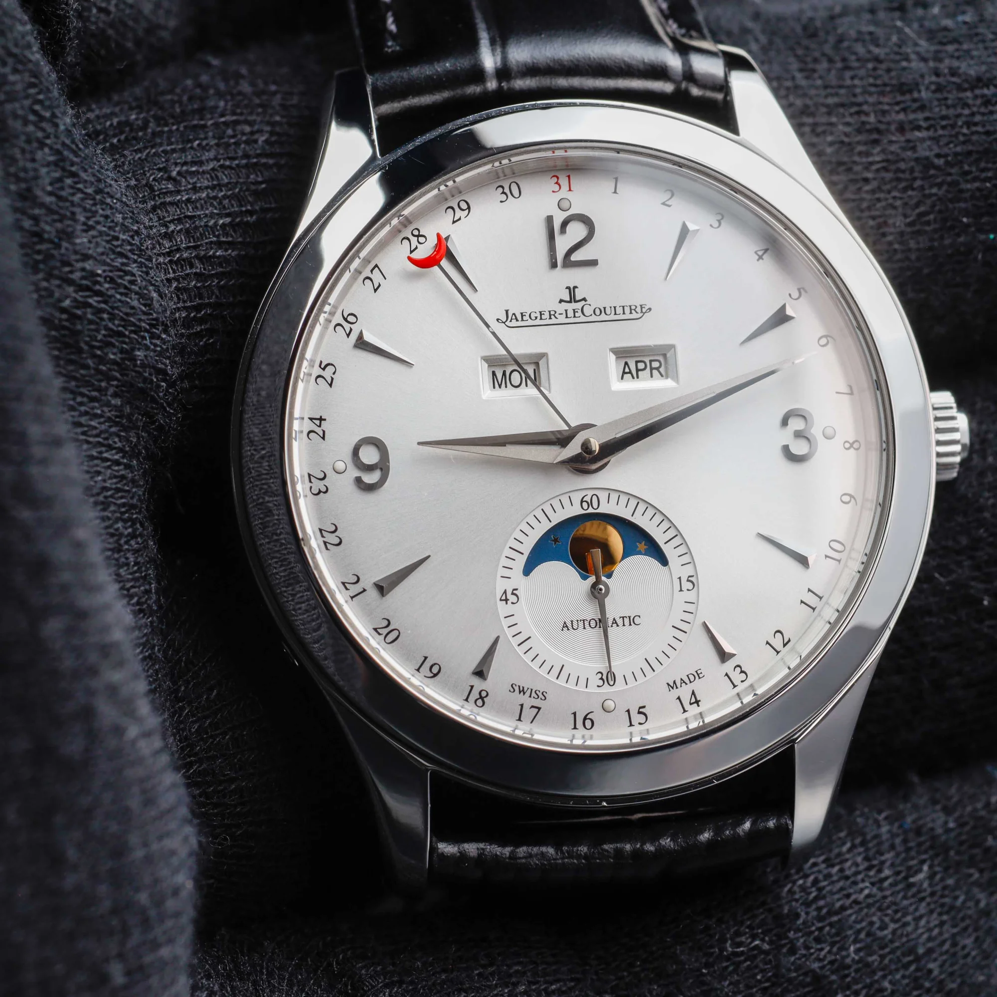 Jaeger-LeCoultre Master Calendar steel 8