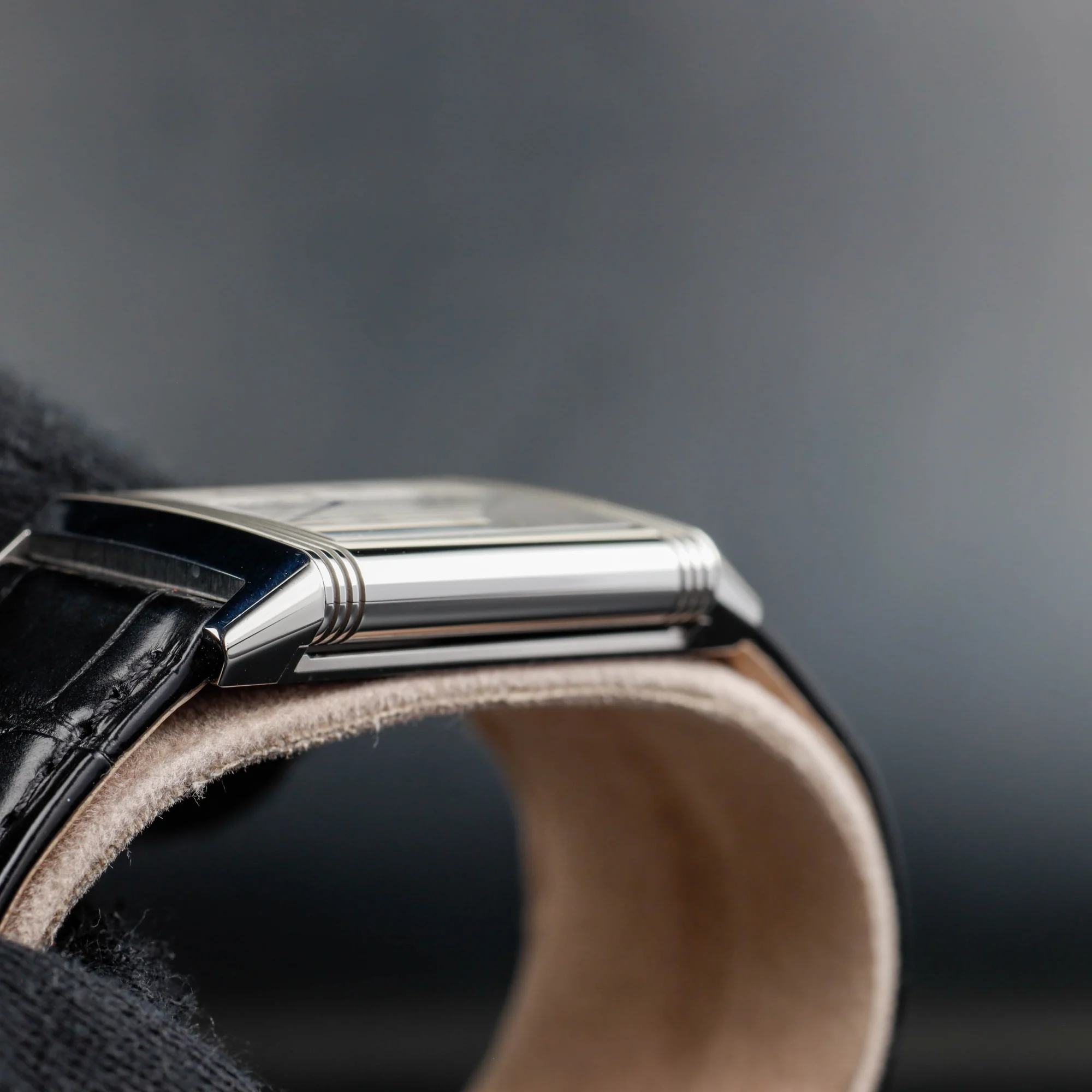 Jaeger-LeCoultre Reverso Classic Small steel 6