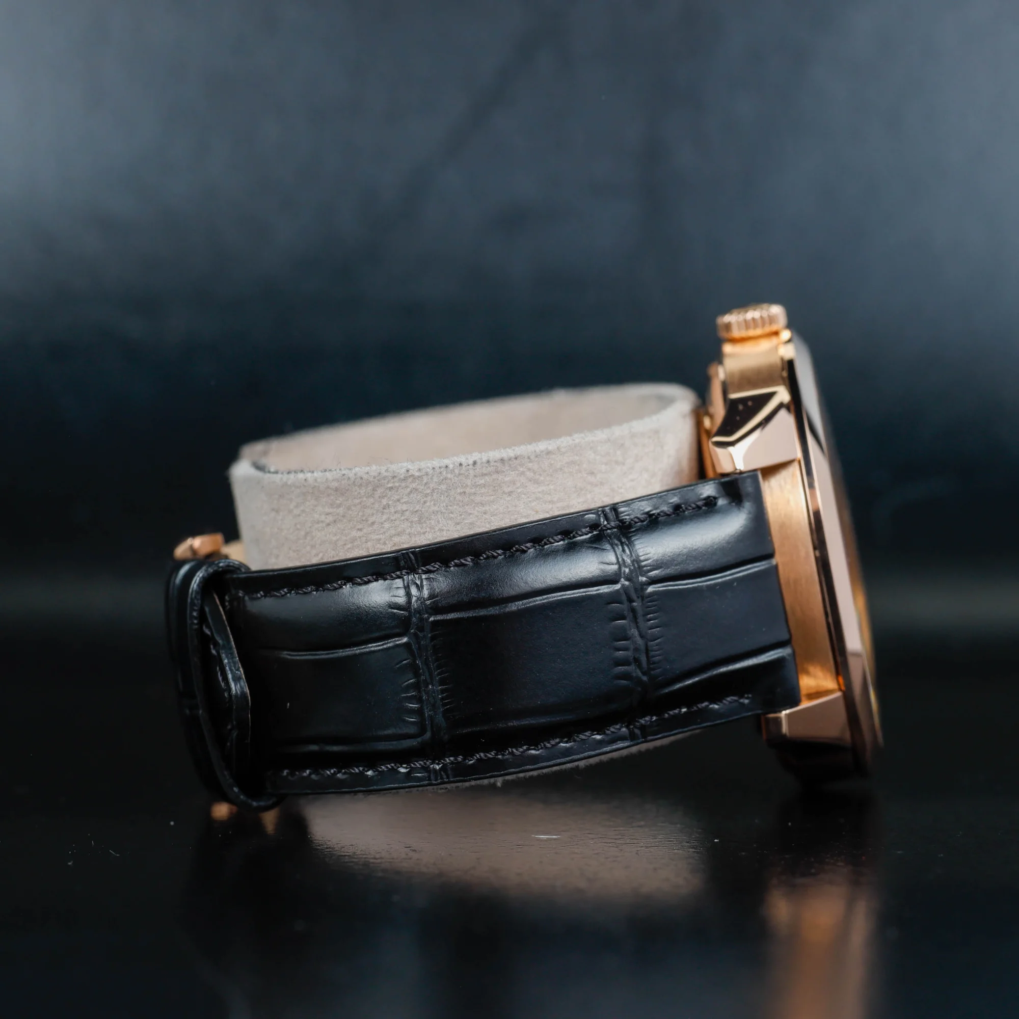Jaeger-LeCoultre Geophysic Universal Time rose gold 5