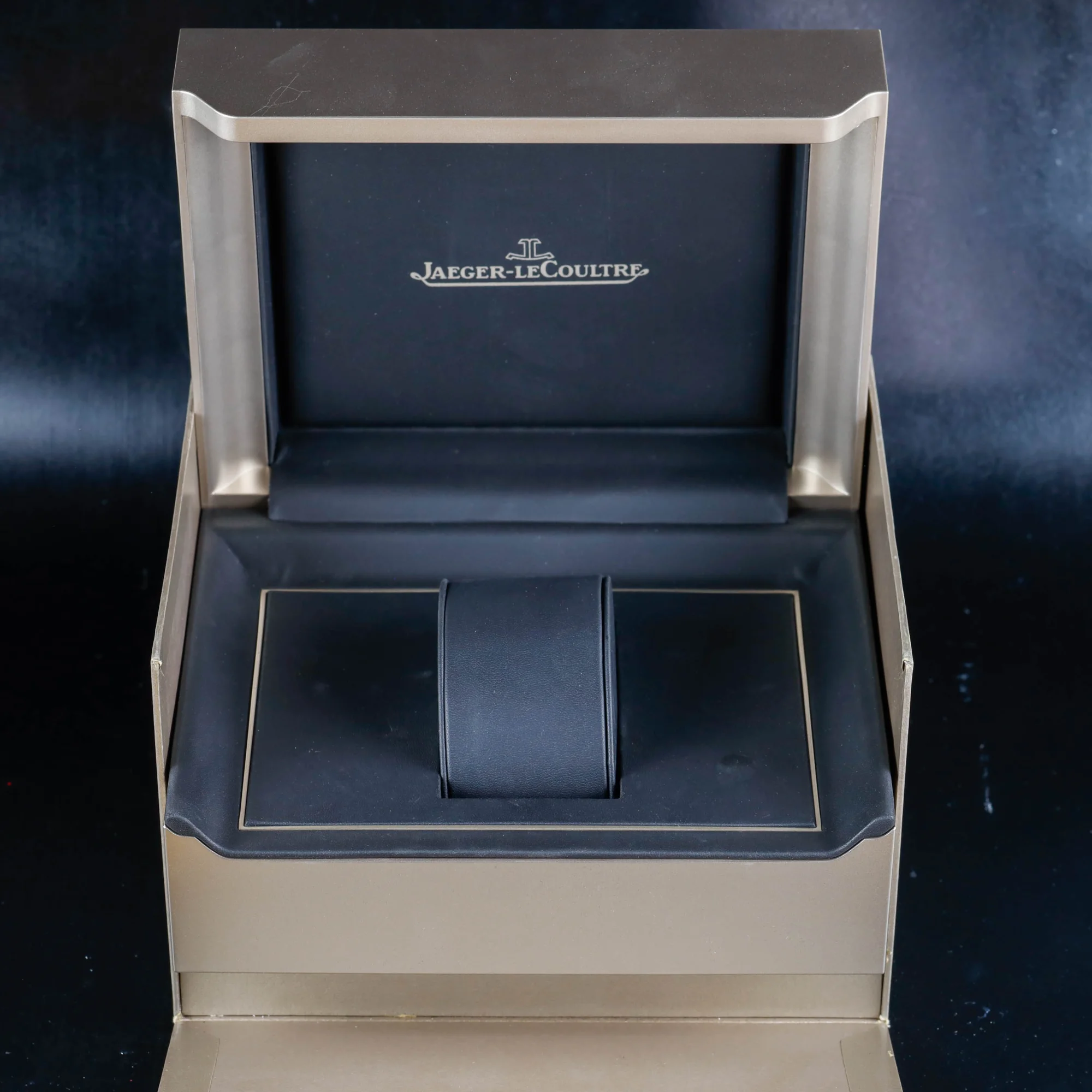 Jaeger-LeCoultre Geophysic Universal Time rose gold 14