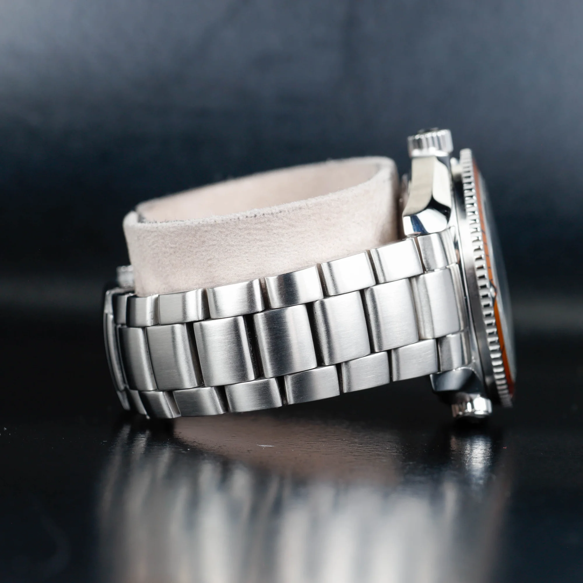 Oméga Seamaster Planet Ocean acier 5
