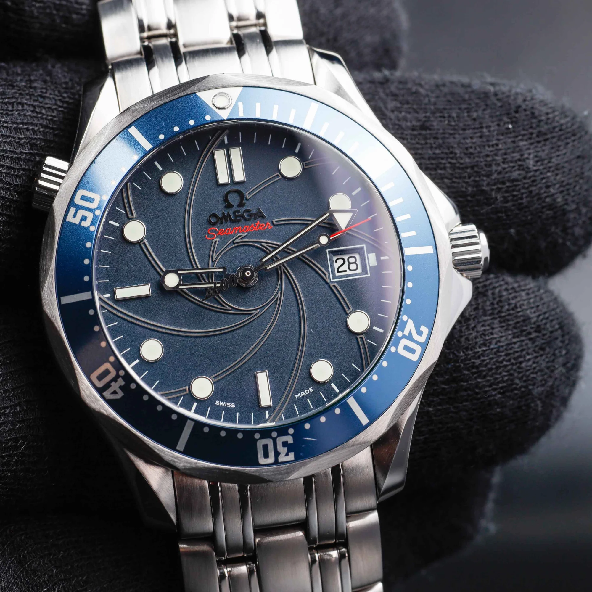 Omega Seamaster james Bond Limited Edition acciaio 10
