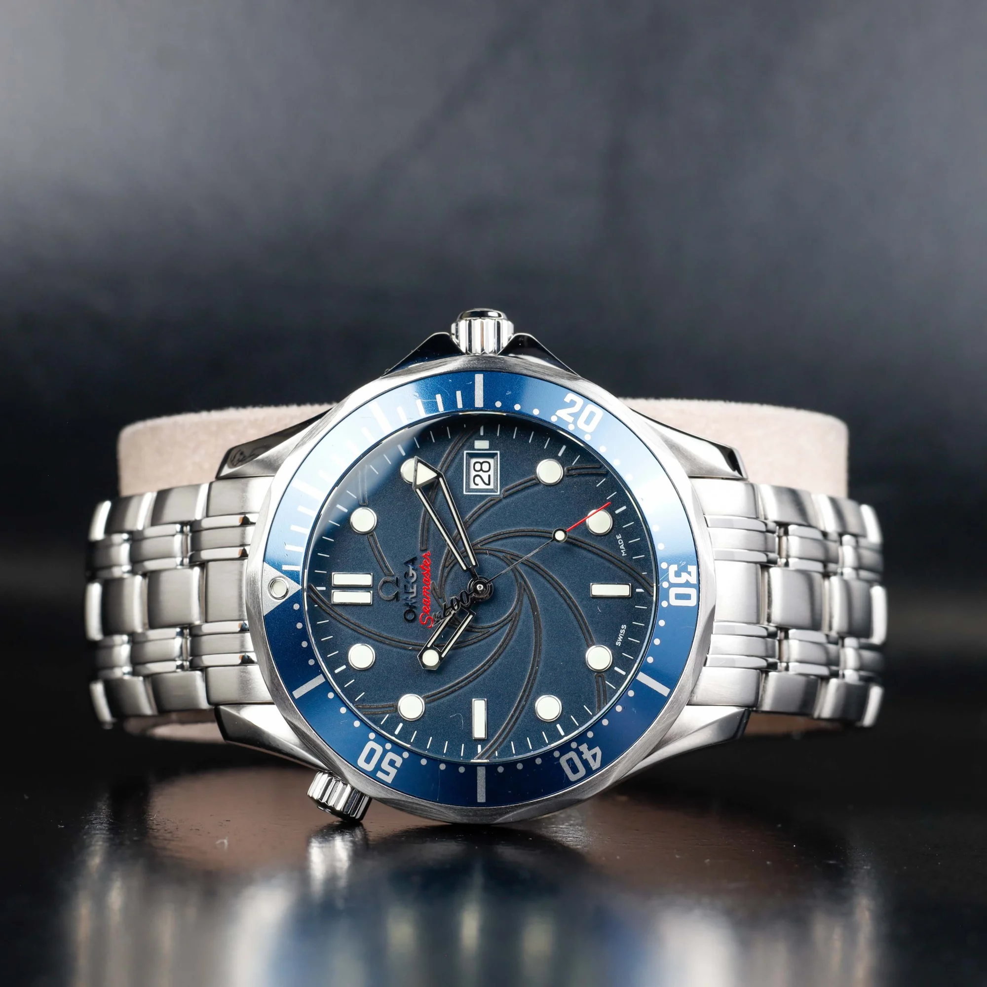 Omega Seamaster Diver 300m steel 2