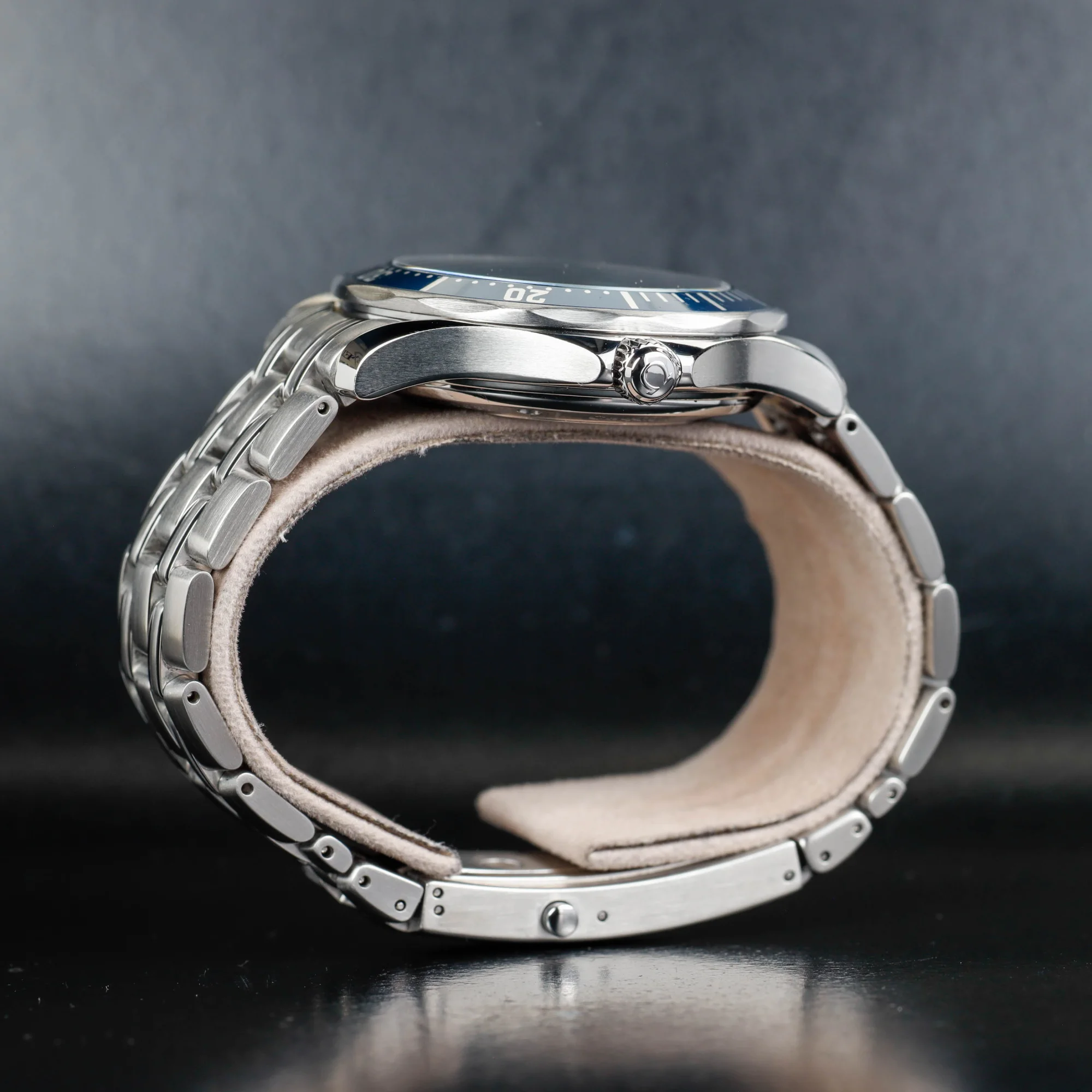Omega Seamaster Diver 300m steel 8
