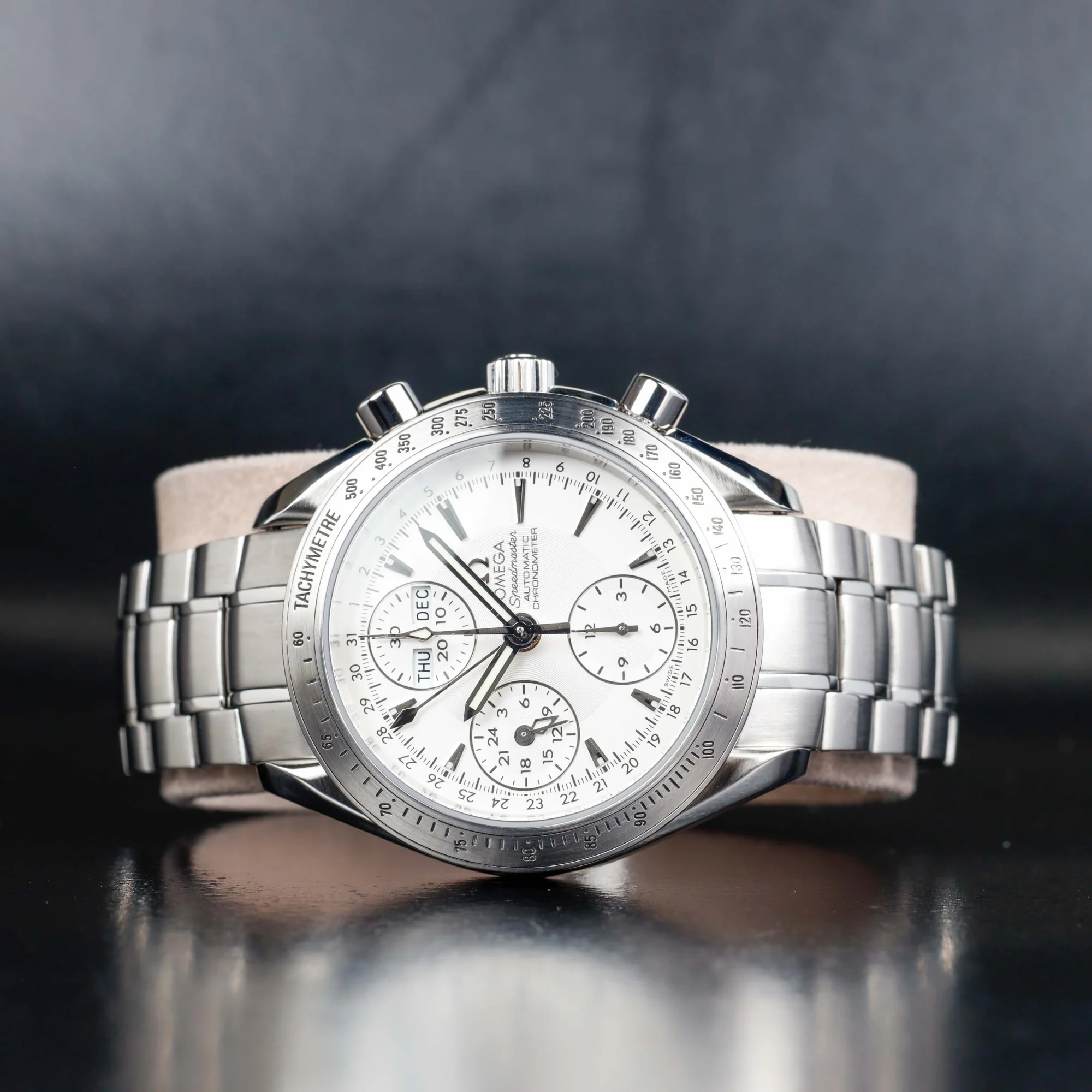 Omega Speedmaster steel 2