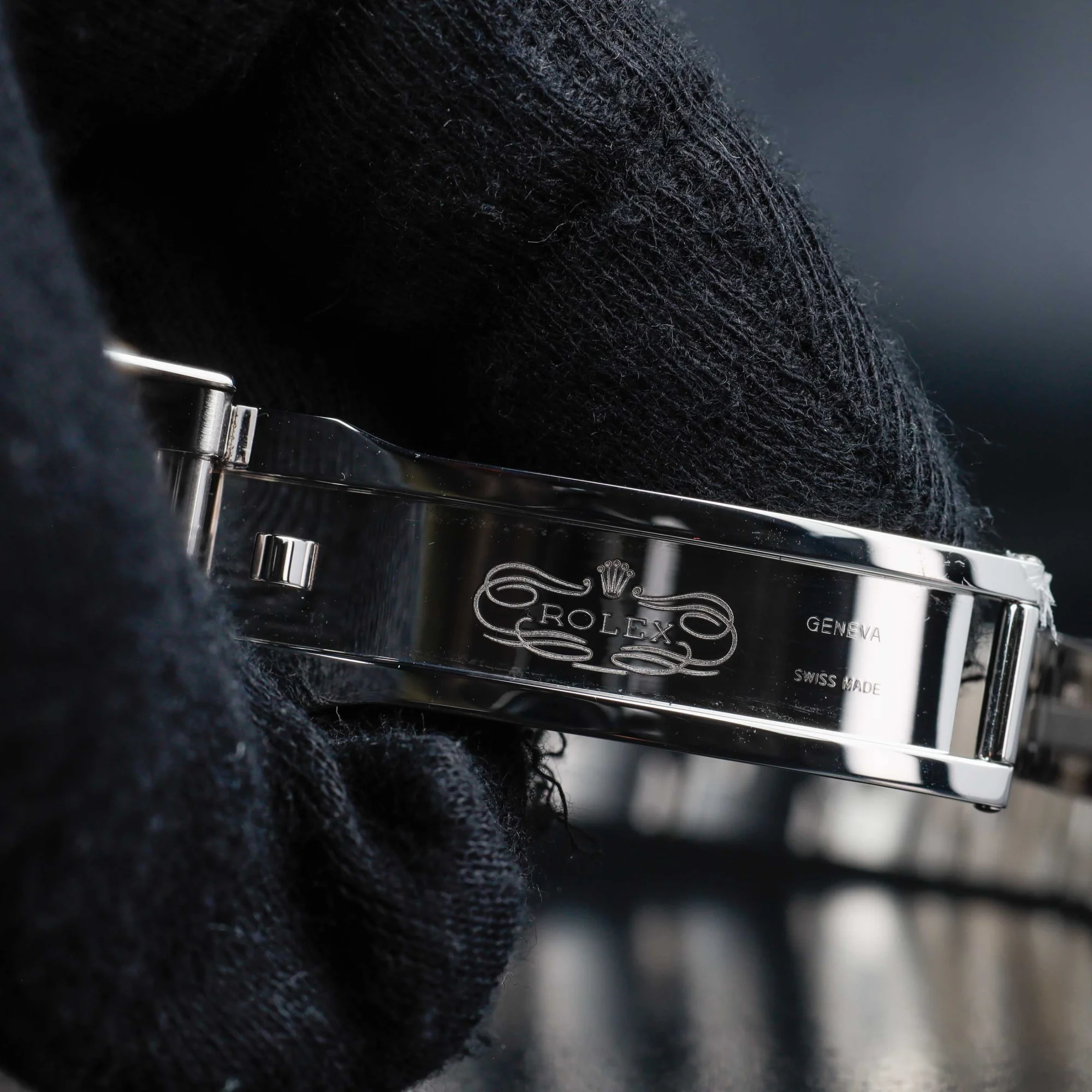 Rolex Submariner Date steel 11