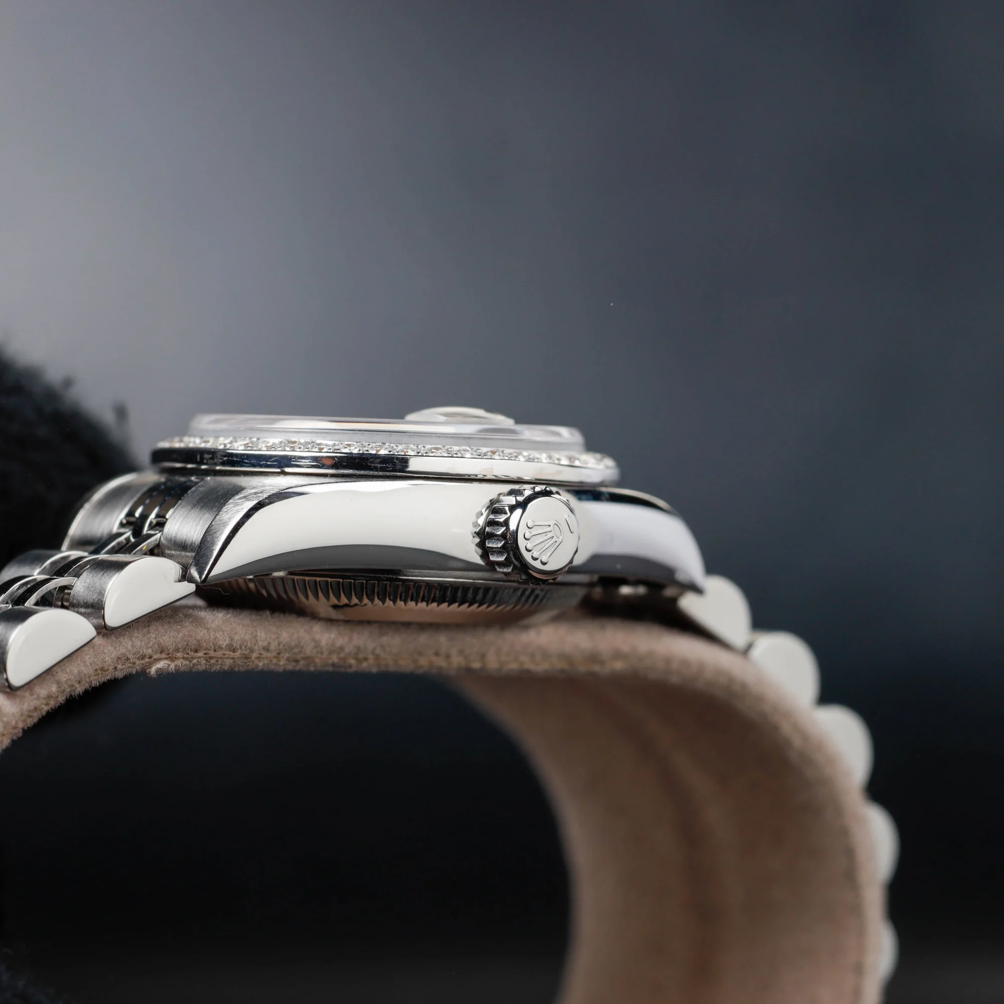 Rolex Lady-datejust 26 With Custom Natural Diamonds steel 7