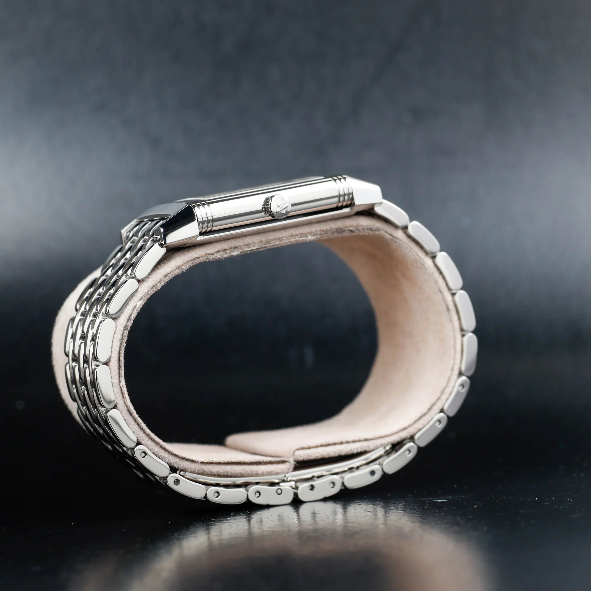 Jaeger-LeCoultre Reverso Classique steel 8