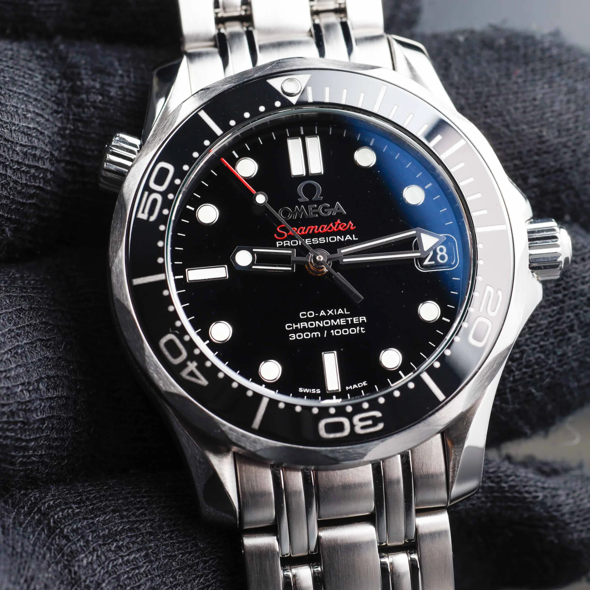 Omega Seamaster Diver 300 M acciaio 10