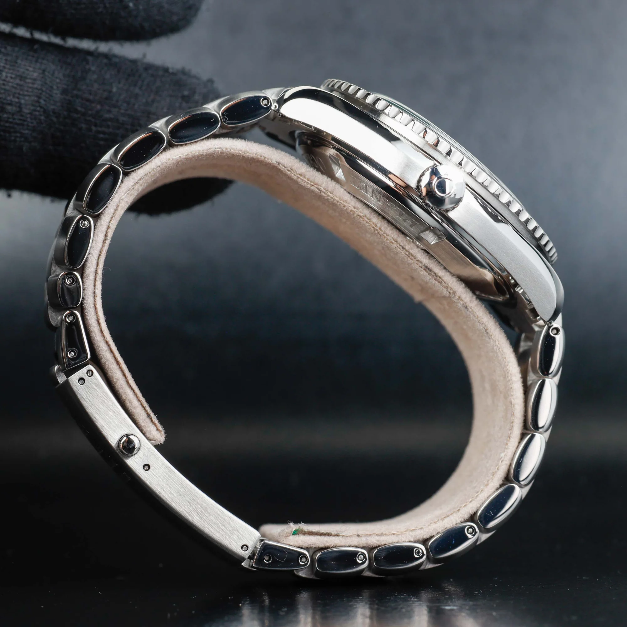 Omega Seamaster Planet Ocean acciaio 8