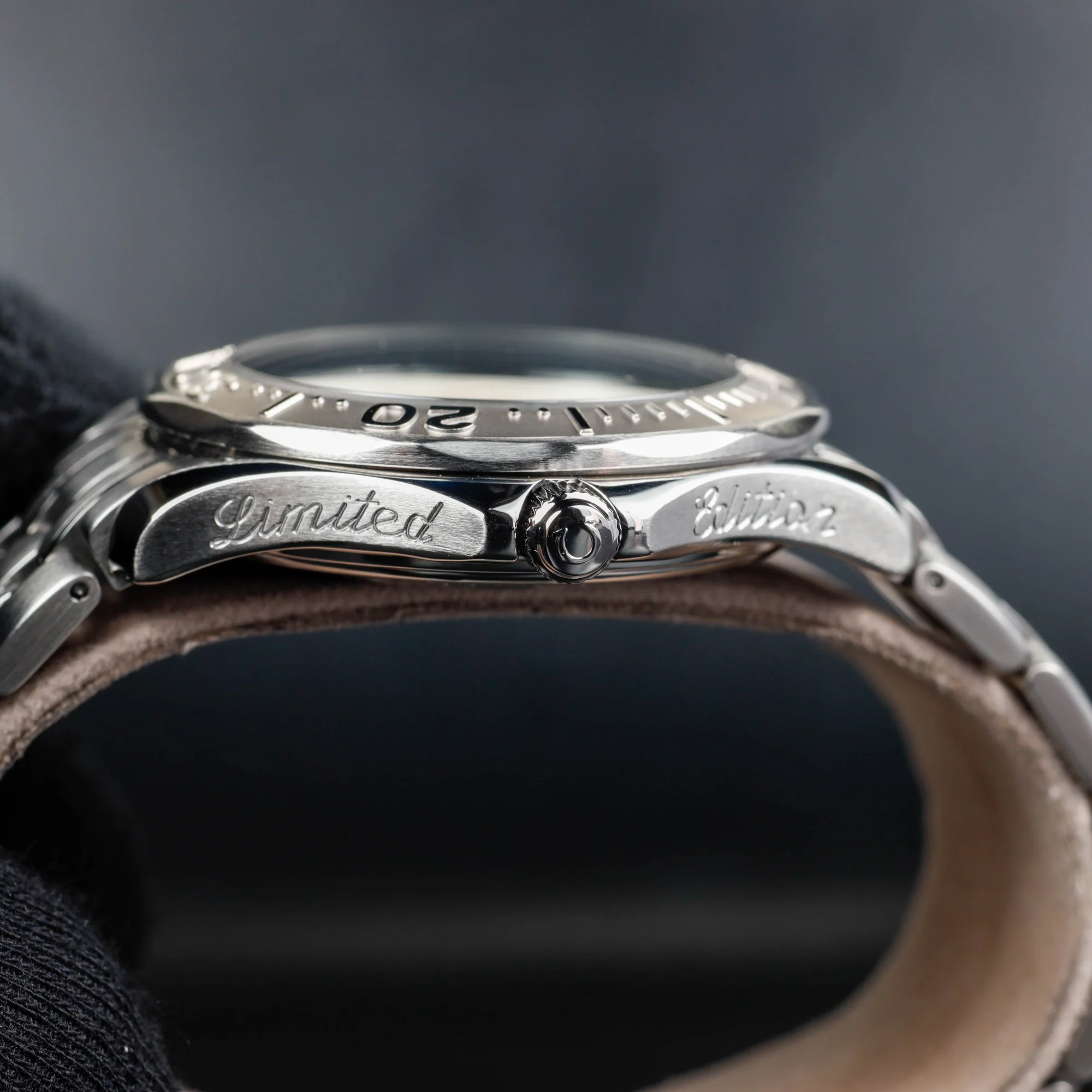 Omega Seamaster Diver 300 M Cup steel/white gold 7