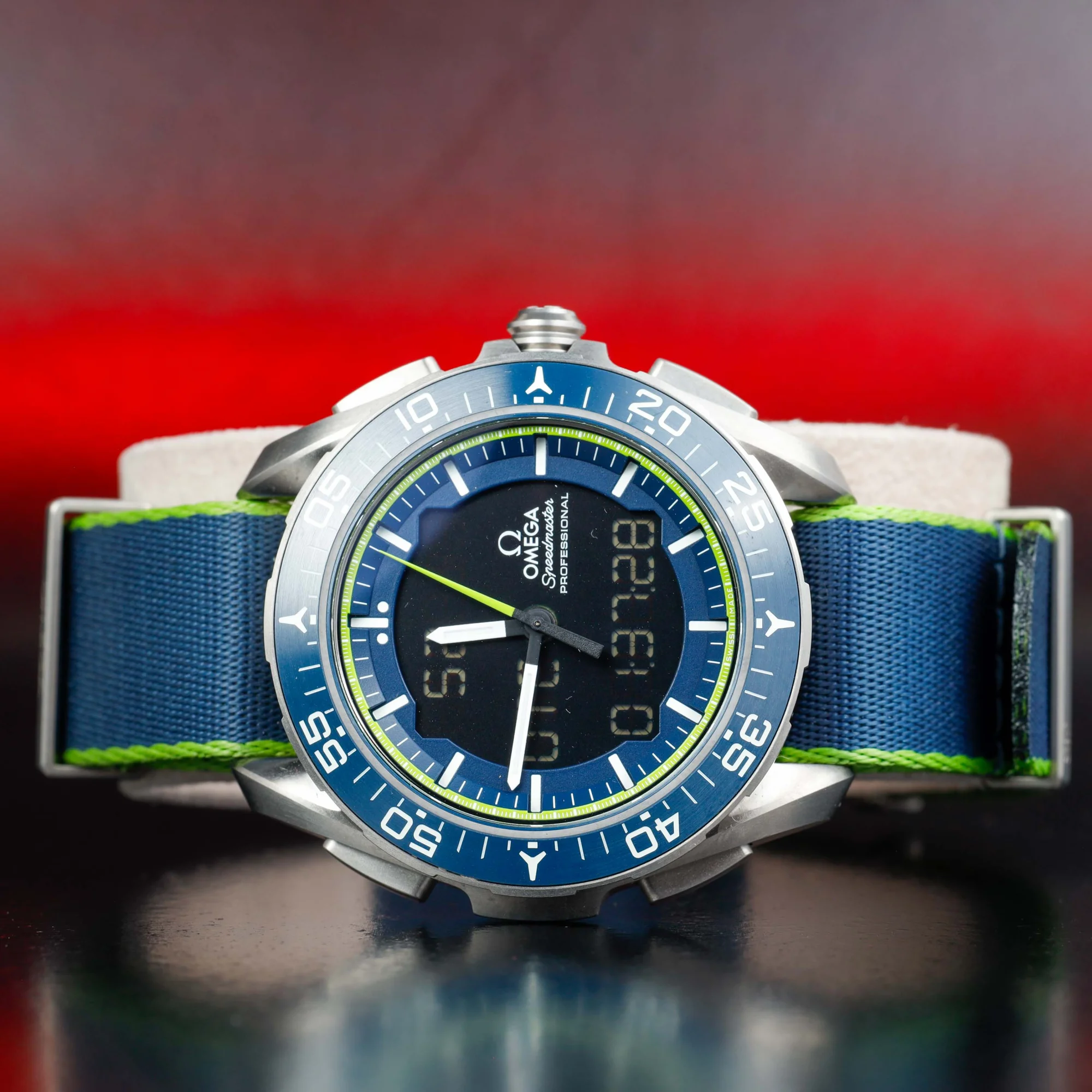 Oméga Speedmaster Skywalker X-33 titane