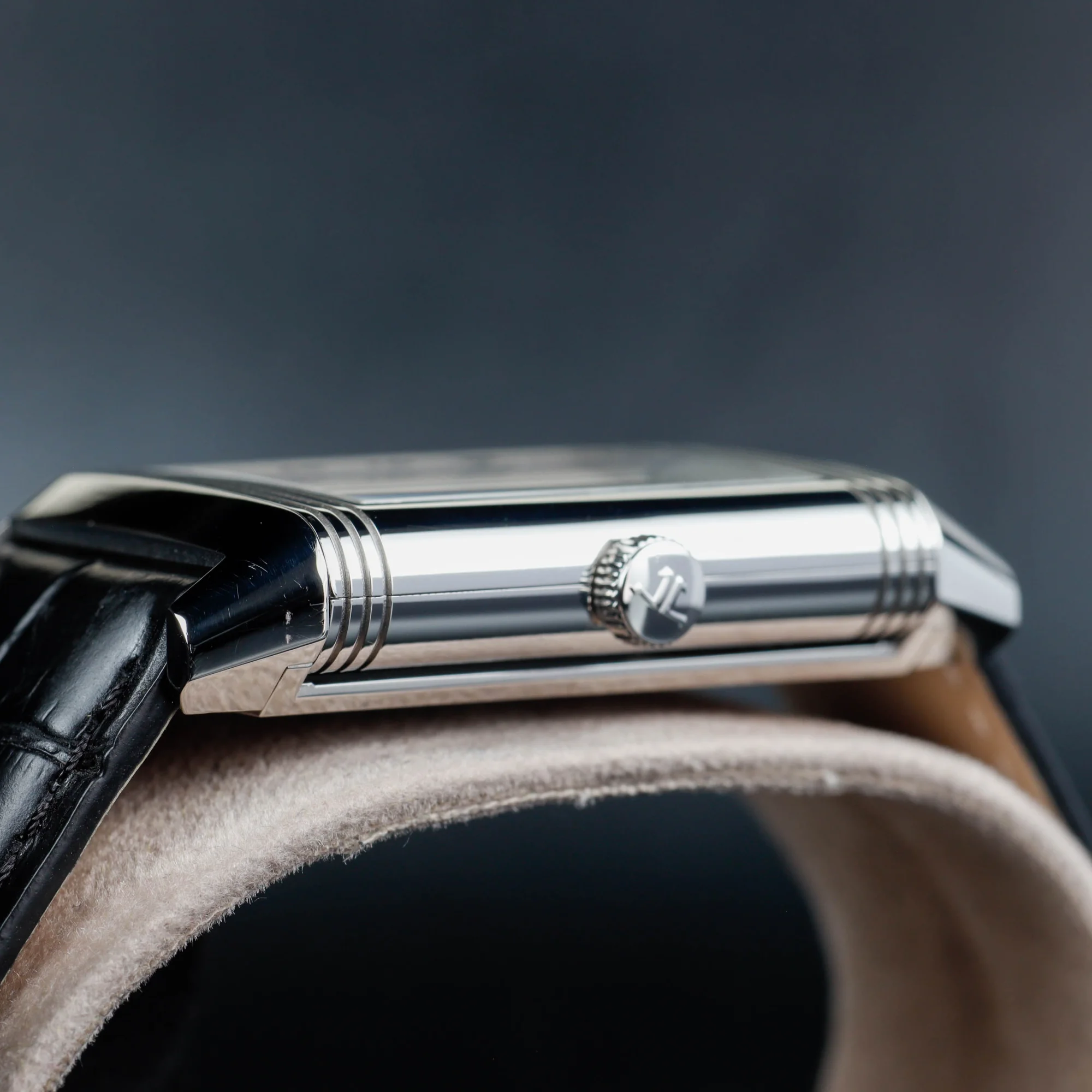 Jaeger-LeCoultre Reverso 976 steel 6