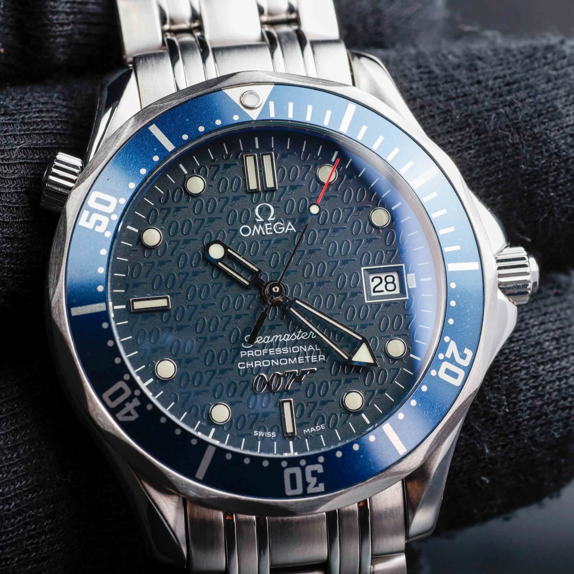Omega Seamaster Diver 300 M james Bond Limited Edition stahl 9
