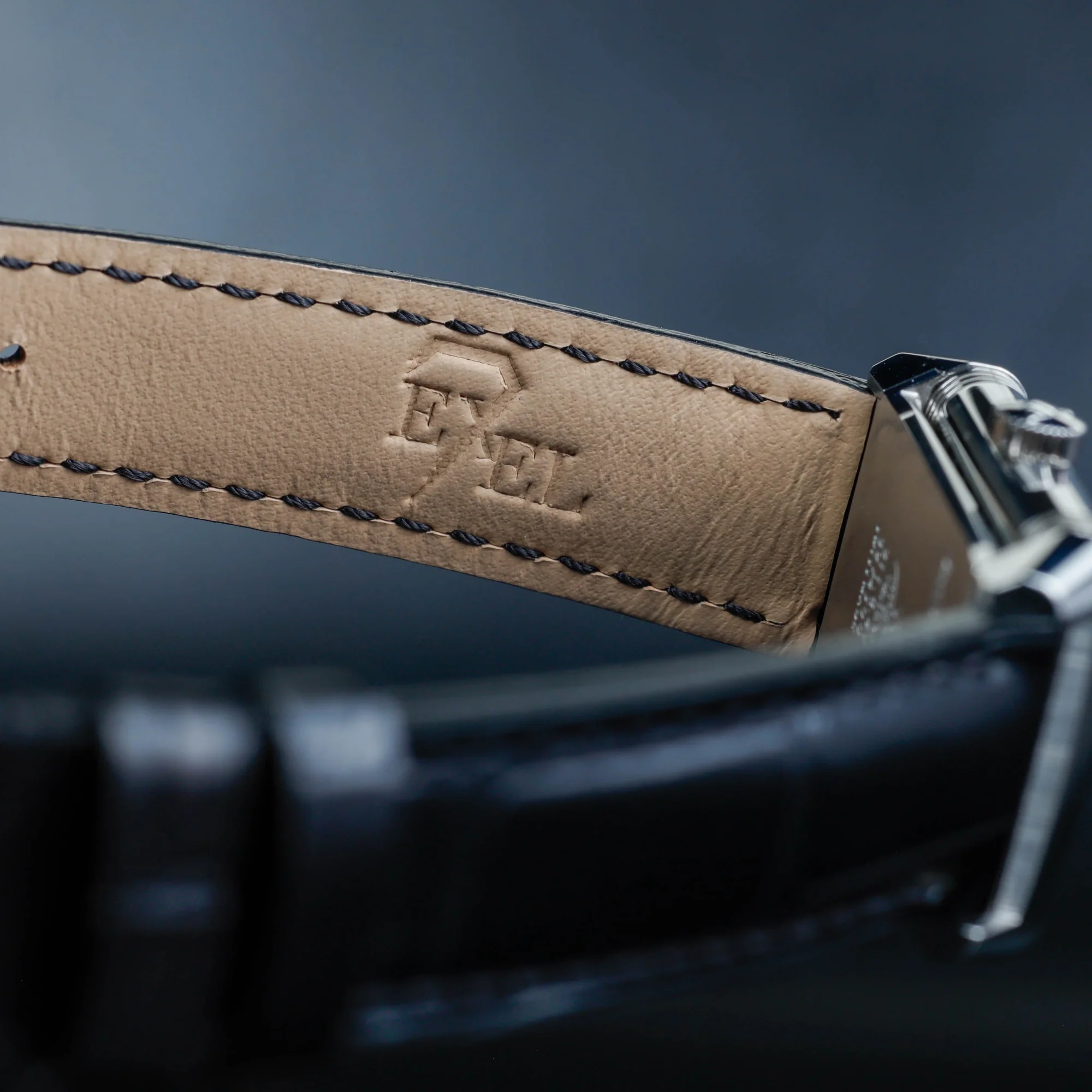 Jaeger-LeCoultre Reverso Classic Small acier 11