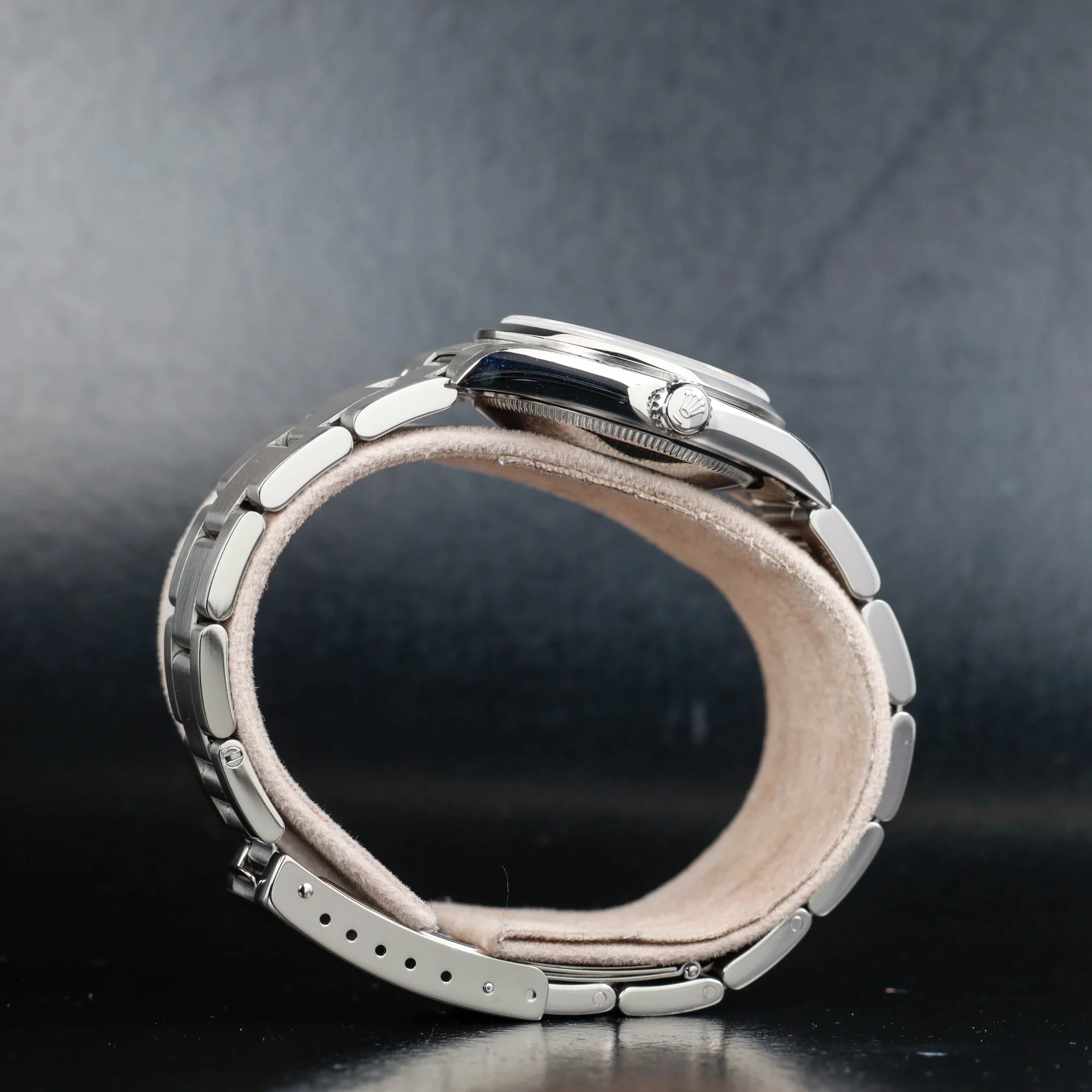 Rolex Oyster Perpetual 31 acier 8